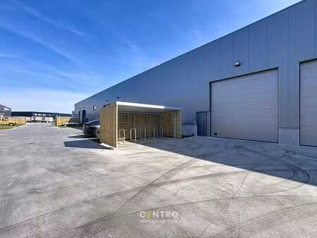 nb kmo-unit (202.46m²) te koop met 2 private parkeerplaat...