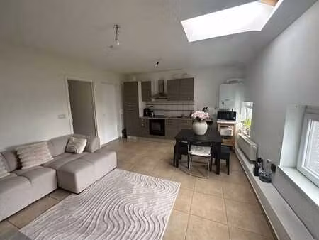 cet agréable appartement 2 chambres  disponible à partir du