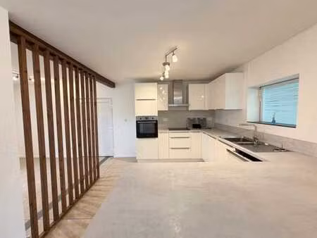 appartement 1 chambre situé dans un bel environnement
