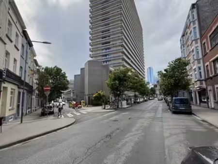 2 emplacements de parking –à proximité du quartier européen