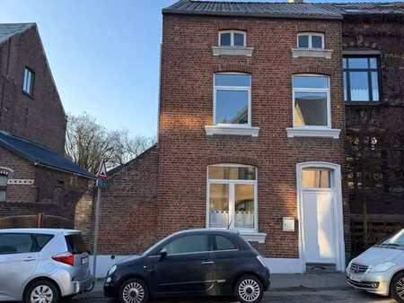 maison 3 façades avec jardin à perwez