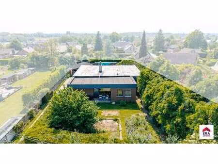 villa de plain-pied à vendre à enghien