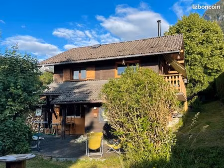 chalet 95 m² - 3 chambres - terrain 1 000 m² - au calme -
