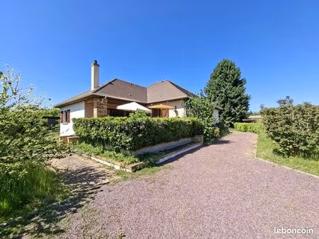 propriété 6 pièces 163 m²