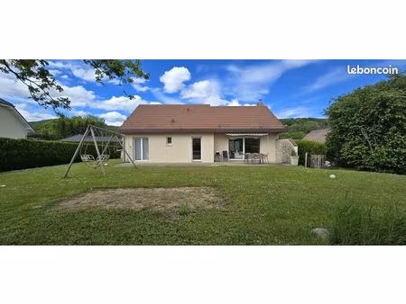 maison 5 pièces 90 m²