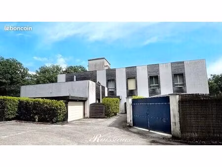 appartement 3 pièces 80 m²
