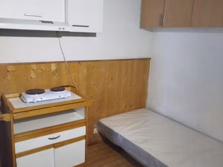 studio 5 pièces 55 m²