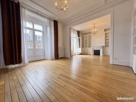 duplex 6 pièces 135 m²