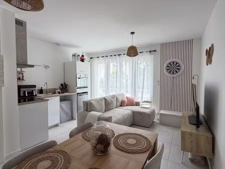 location appartement centre de la roche sur yon