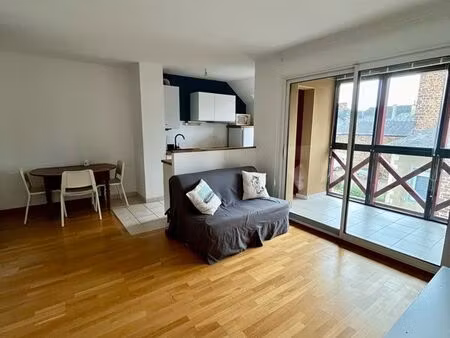 appartement t2 centre montfort