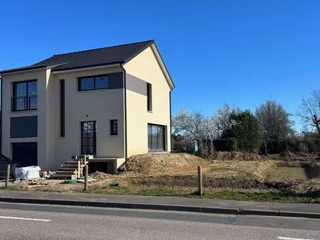maison 6 pièces 104 m²