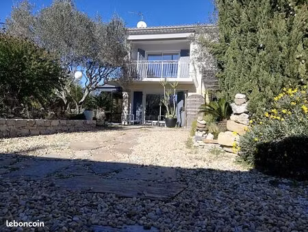 villa 124 m² avec jardin 700 m² sud  tres calme dans quartier résidentiel
