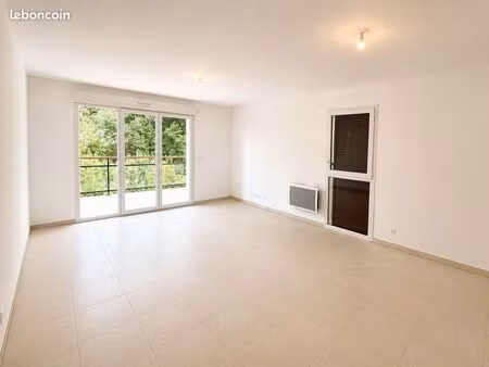 3p neuf 66m² - parking double - auribeau sur siagne