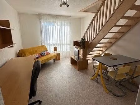 appartement 37 m² - duplex - proche mémorial