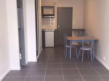 studio étudiant