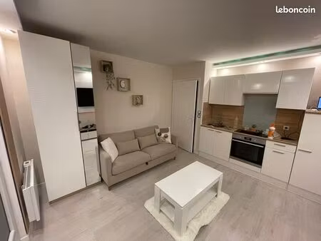 studio meublé