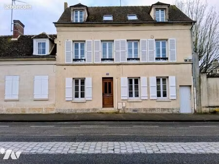 maison 7 pièces 137 m²