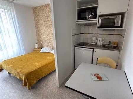studio 21 m² - proche mémorial - résidence privée