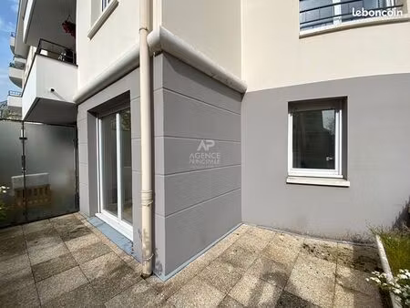 studio 1 pièce 24 m²