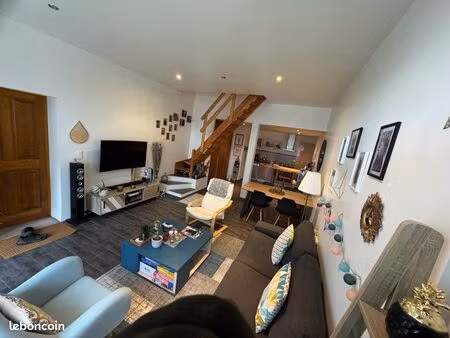 magnifique f2 duplex avec terrasse à lavernay  proche besançon