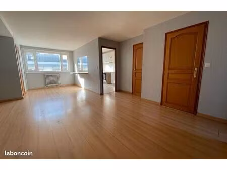 t4 74m2 hyper-centre république/quais 2 chambre + bureau