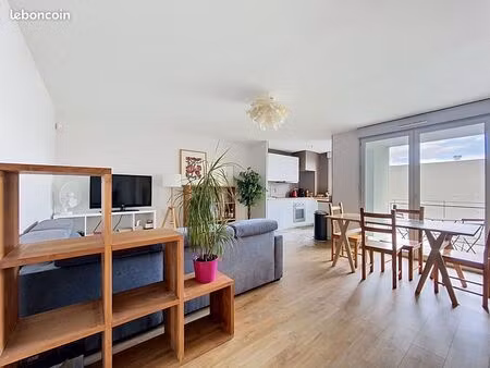 appartement 3 pièces 60 m²