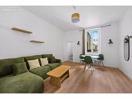 studio 1 pièce 34 m²