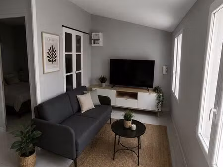 grand t1 bis meublé 37 m² – centre pithiviers – 620 cc