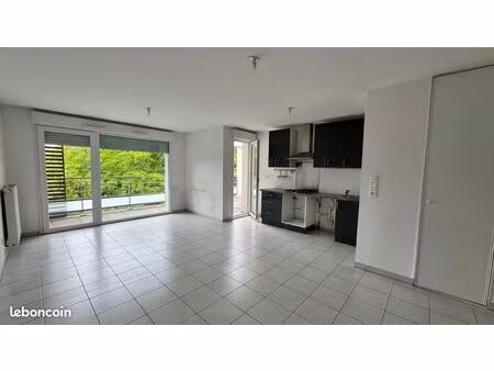 appartement 3 pièces 62 m²