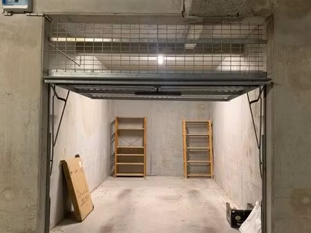 garage