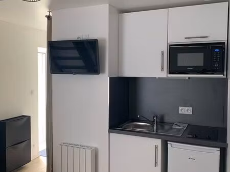 t2 proche uco et esa