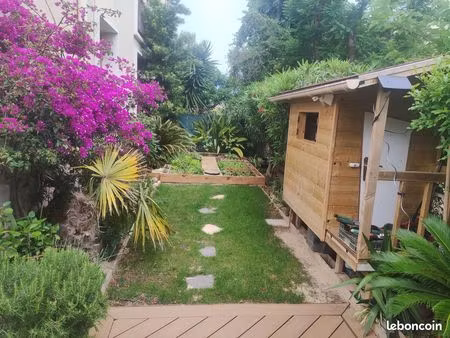 appartement refait à neuf – jardin arboré + terrasses + stationnement – quartier saint-ann