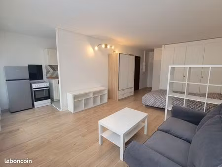 studio meublé 37 m² – meaux centre / gare à pied