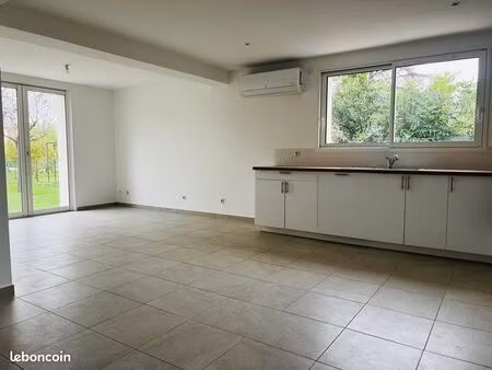appartement t4 avec jardin – 93 m²