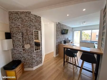 chambre 4 pièces 75 m²