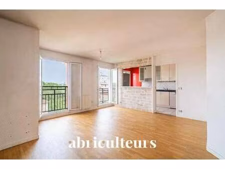 vente appartement 4 pièces piscine à villeneuve-la-garenne (92390) : à vendre 4 pièces pis