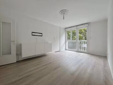 location appartement 3 pièces à nantes (44000) : à louer 3 pièces / 59m² nantes