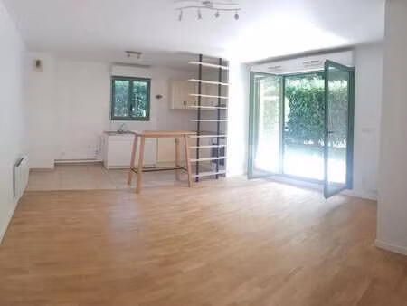 location appartement 2 pièces au mans saint-aubin (72000) : à louer 2 pièces / 44m² le man