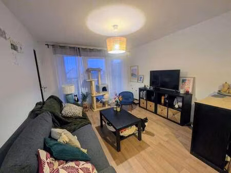 location appartement 2 pièces à pleurtuit (35730) : à louer 2 pièces / 41m² pleurtuit