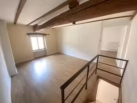 location maison 5 pièces 116 m² à grandris (69870)  660 €