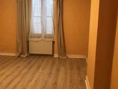location maison 5 pièces 116 m² à grandris (69870)  700 €