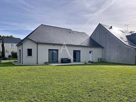 location maison 4 pièces 120.28 m² à avrille (49240)  1 512 €