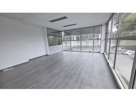 location locaux professionnels 0 pièces 28 m² à nimes (30000)  300 €