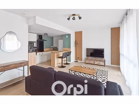 location appartement  44.23 m² t-2 à la roche-sur-yon  700 €