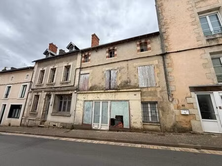maison entièrement à rénover valence en poitou