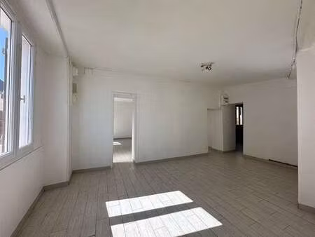 vente maison à cérans-foulletourte (72330) : à vendre / 81m² cérans-foulletourte