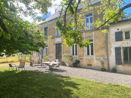maison à vendre à saint-pierre-de-juillers (17400) - charente-maritime