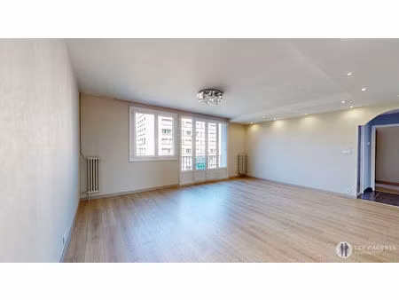 appartement 4 pièce(s) 75m² grenoble secteur mounier