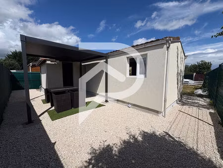 chalet le chatelet en brie 2 pièce(s) 28 m2