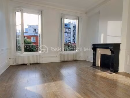 appartement de 37 05 m² à paris-17e-arrondissement